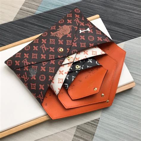 louis vuitton red envelope 2021|Products by Louis Vuitton: Kirigami Pochette.